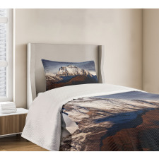 Panoramic Dhaulagiri Bedspread Set