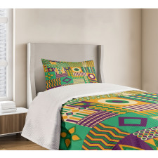 Triangles and Square Bedspread Set