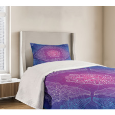 Groovy Motif Bedspread Set