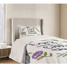 Hand Drawn Wreath Design Bedspread Set