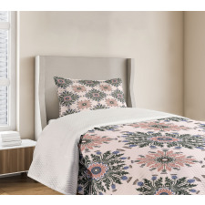 Ornament Print Bedspread Set