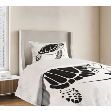 Monotone Caretta Caretta Bedspread Set