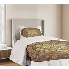 Simplistic Ornament Bedspread Set