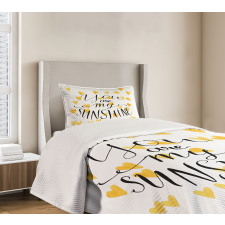 Hearts and Words Bedspread Set