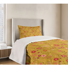 Heart Shapes Foliage Bedspread Set