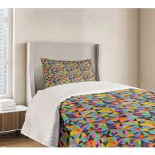 Colorful Triangle Shapes Bedspread Set