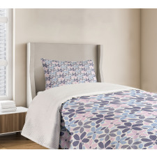 Polygonal Pastel Tone Petals Bedspread Set