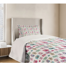 Retro Style Devices Bedspread Set