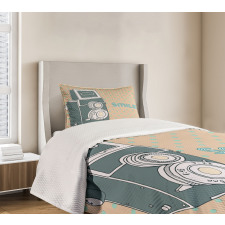 Nostalgic Smile Calligraphy Bedspread Set