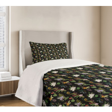 Exotic Composition Botanical Bedspread Set