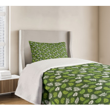 Palm Jungle Leafage on Green Bedspread Set