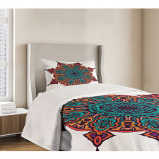 Geometric Floral Motif Bedspread Set