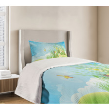 Spring Meadow Hills Cartoon Bedspread Set