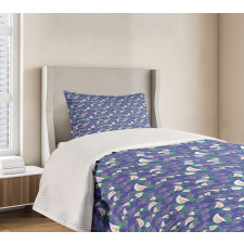 Peacock Tail Outlined Motif Bedspread Set