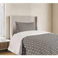 Repeating Star Shapes Mesh Bedspread Set