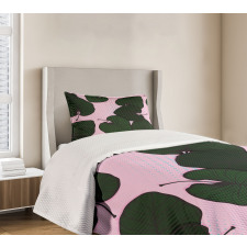 Tropical Foliage on Pink Bedspread Set