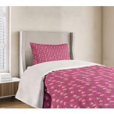 Macaroons with Cream Graphic Bedspread Set