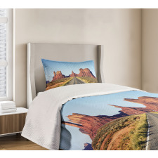 Long Road at Valley Trip Bedspread Set