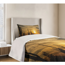 Horizon Skyline and Cactus Bedspread Set