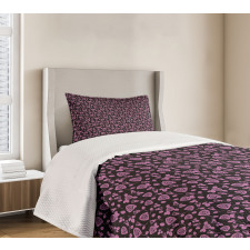 Rose Romance on Dark Backdrop Bedspread Set