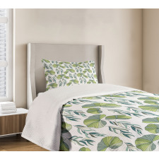 Foliage Water Lilies Bedspread Set