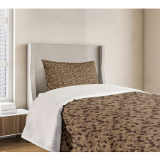 Earth Tones Camo Pattern Bedspread Set