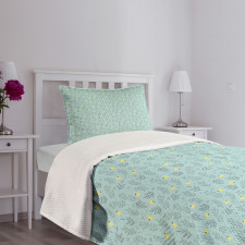 Round Flora with Leaves Bedspread Set