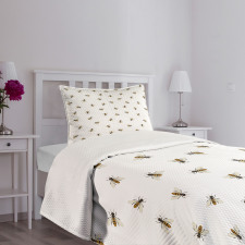 Flying Insects Pattern Bedspread Set