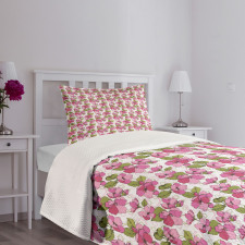 Blooming on Geometric Bedspread Set