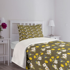 Flowers and Avian Bedspread Set