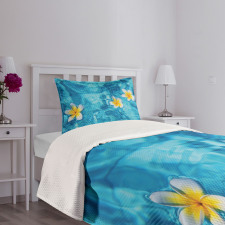 Frangipani Flower Aqua Bedspread Set