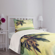 Palm Tree Rocky Shore Bedspread Set