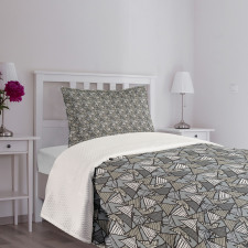 Hatched Triangles Bedspread Set