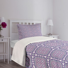 Flower Inspired Shapes Bedspread Set