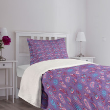 Ornate Feathers Polka Dots Bedspread Set