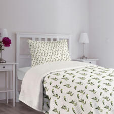 Repetitive Leaves and Sprigs Bedspread Set