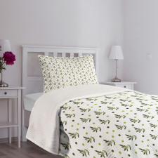 Hexagons and Leafy Branches Bedspread Set