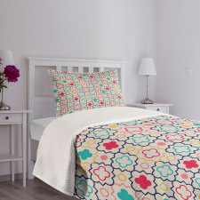 Quatrefoil Bedspread Set