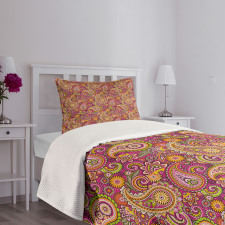 Vivid Flowers and Dots Bedspread Set