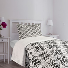 Victorian Lace Flower Bedspread Set