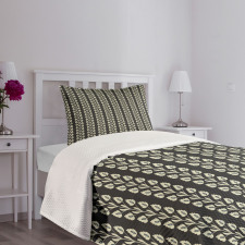 Vertical Wavy Leaf Bedspread Set