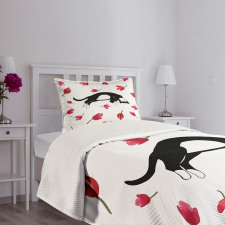 Cat Sleeping Tulips Bedspread Set