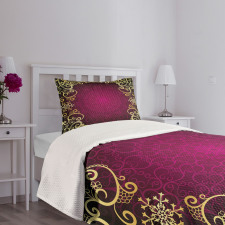 Purple Frame Curls Bedspread Set