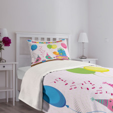 Song Birds Cones Bedspread Set