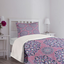 Oriental Lines Bedspread Set