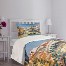 Sunny Day in City Travel Bedspread Set