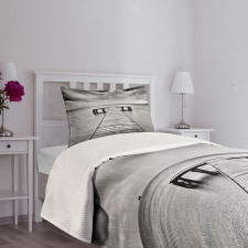 Old Pier on Sea Bedspread Set