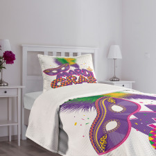 Fluffy Feathers Mask Bedspread Set