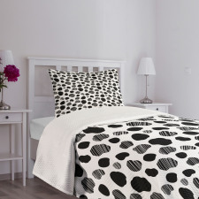 Black and White Dots Bedspread Set