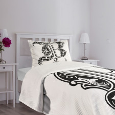 Classic Font Bedspread Set